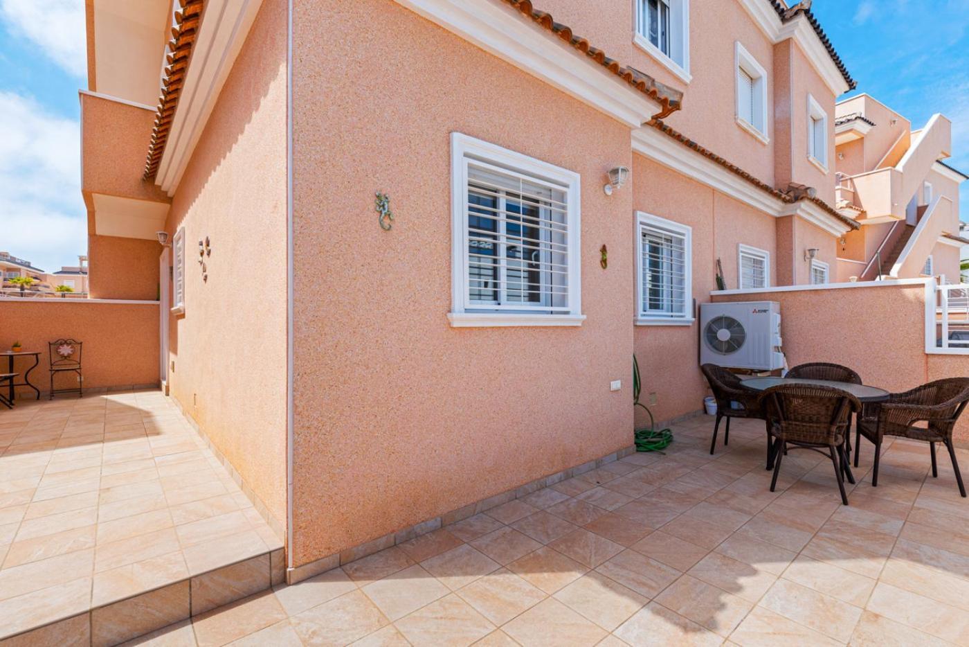 Apartments Punta Prima Indoor & Outdoor Pool Torrevieja Exteriör bild